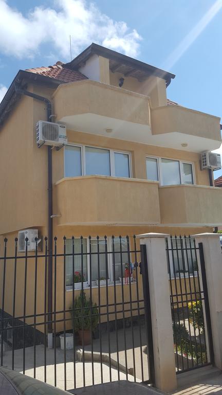 Villa Krisia Apartments Sozopol Ngoại thất bức ảnh